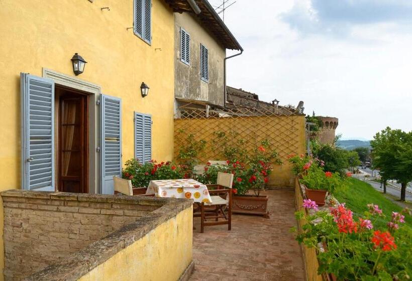 Номер Стандарт с Террасой, B&b Palazzo Al Torrione 2