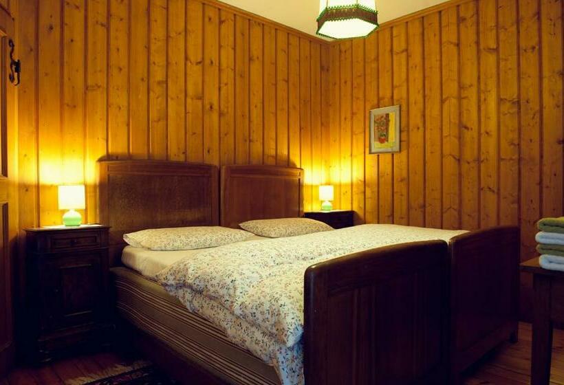 חדר סטנדרט עם מרפסת, B&b Villa La Bercia