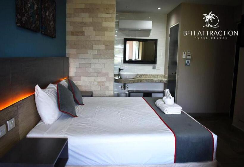 デラックスの４人部屋, Attraction Hotel Deluxe