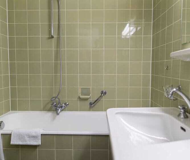 이코노미 룸, Easy Stay By Hotel La Perla