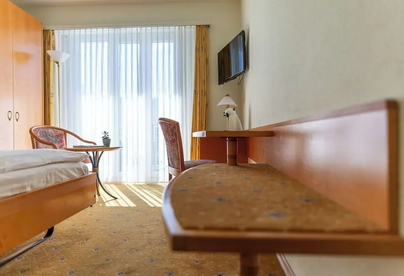 اتاق اکونومی, Easy Stay By Hotel La Perla