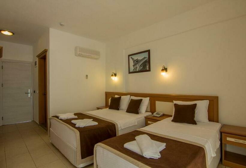 标准间, Belcekum Beach