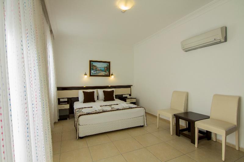 标准间, Belcekum Beach