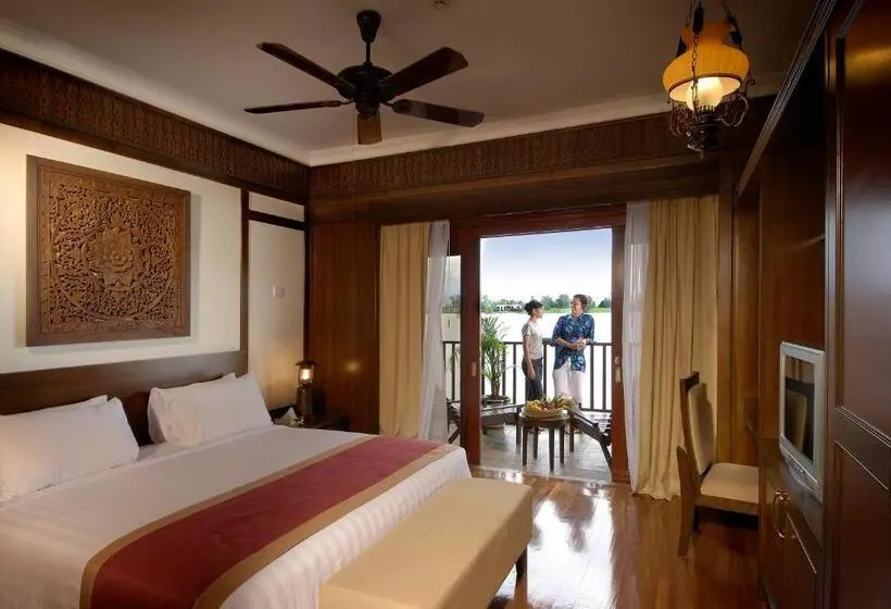 Standard-studio, Bukit Merah Laketown Resort