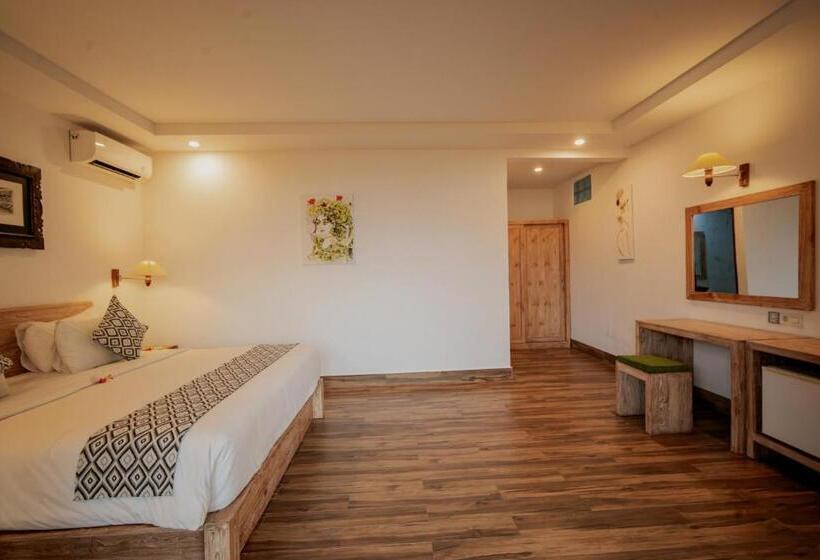 غرفة قياسية, Lembongan Reef