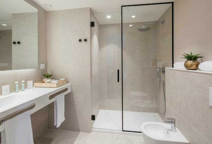 اتاق استاندارد با چشمانداز استخر, Golden Costa Salou Adults Only 4 Sup