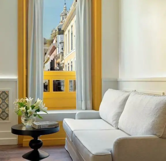 سوییت جونیور, H10 Casa de La Plata