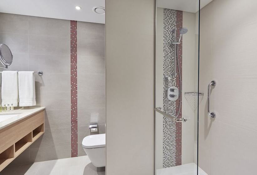 اتاق خانوادگی, Hilton Garden Inn Muscat Al Khuwair