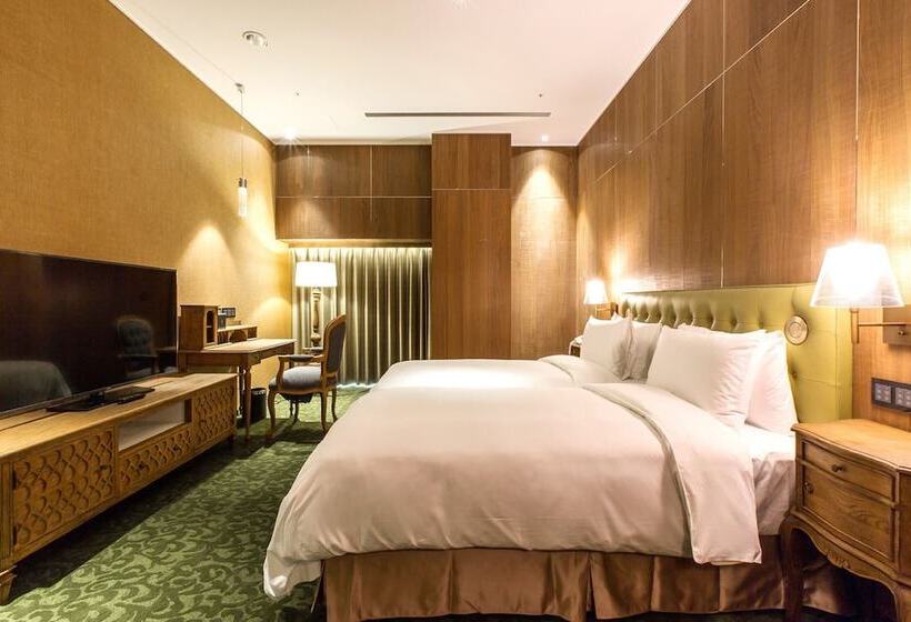 اتاق استاندارد, Inhouse Hotel Grand