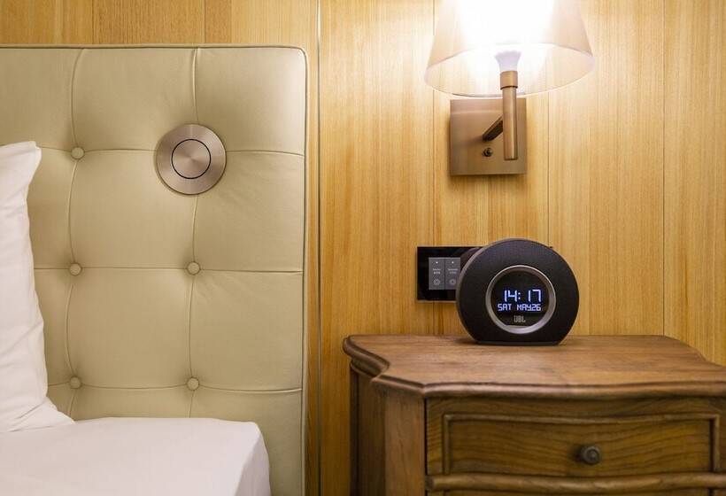 اتاق استاندارد, Inhouse Hotel Grand