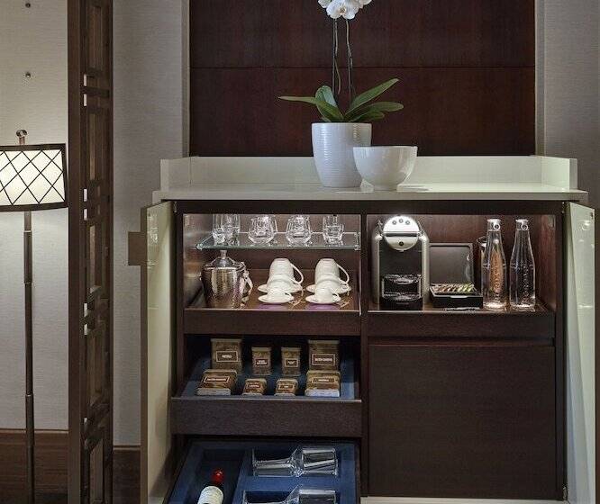 سوییت جونیور, Mandarin Oriental Doha
