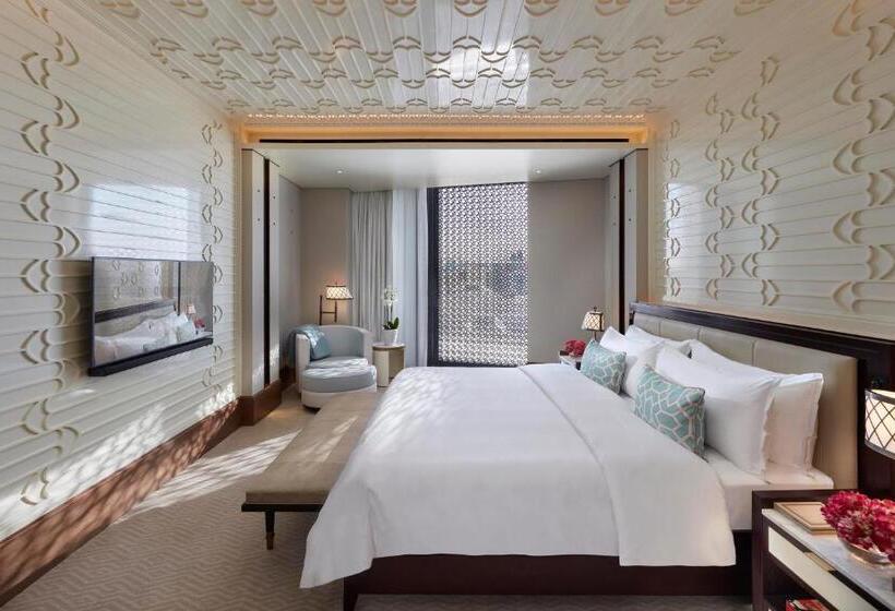 سوئیت با بالکن, Mandarin Oriental Doha