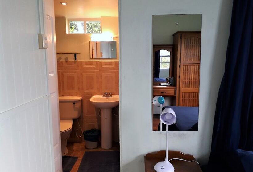 Appartamento 1 Camera da Letto Vista Mare, Miller's Guest House