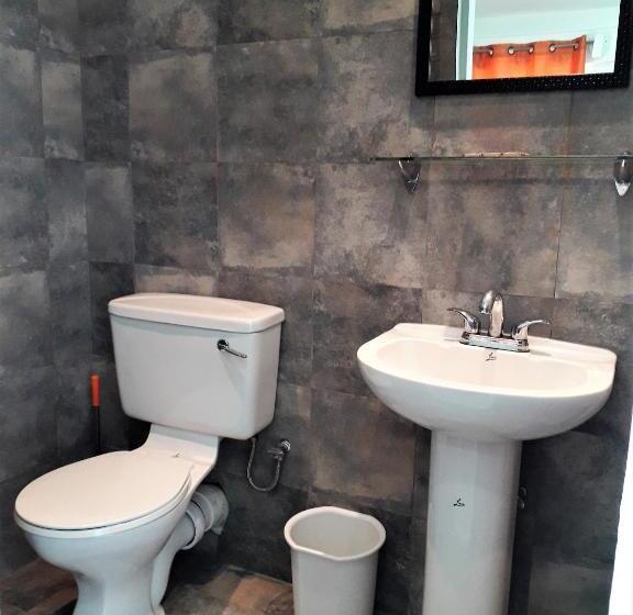 Camera Standard Individuale, Miller's Guest House