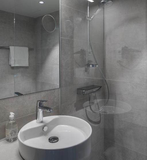 标准间, Rainers21