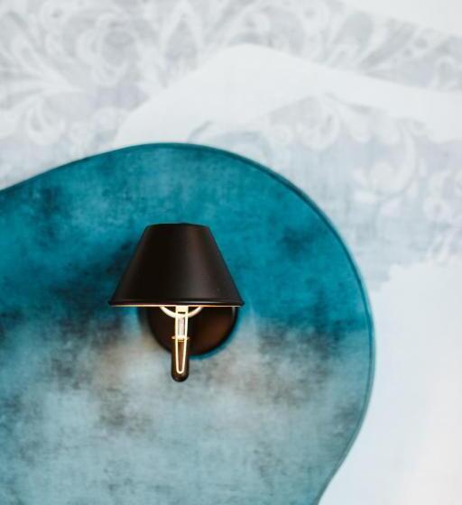 商务房间, Rainers21