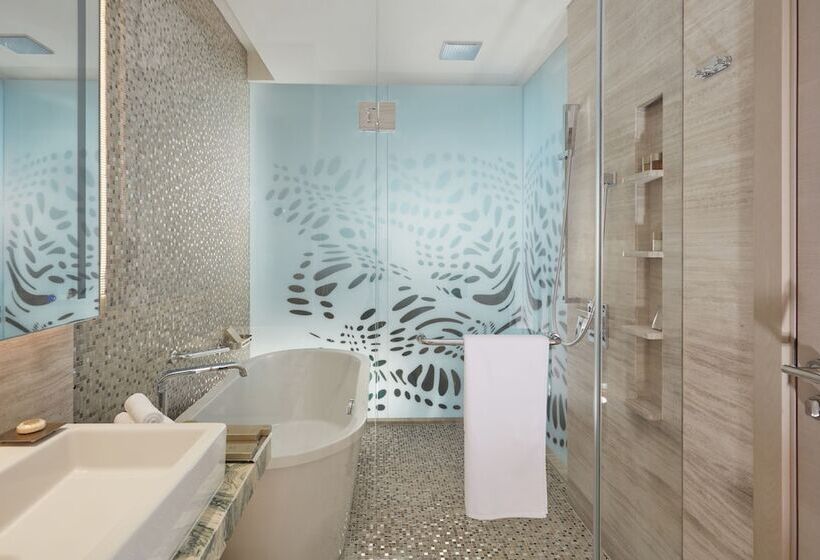 Номер Deluxe, Royal M Hotel Abu Dhabi By Gewan