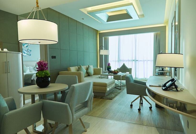 Люкс Премиум Вид на Море, Royal M Hotel Abu Dhabi By Gewan