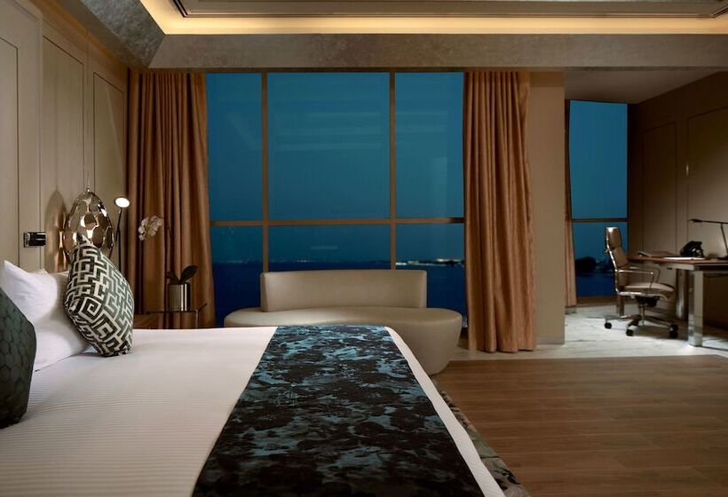 Королевский Люкс, Royal M Hotel Abu Dhabi By Gewan