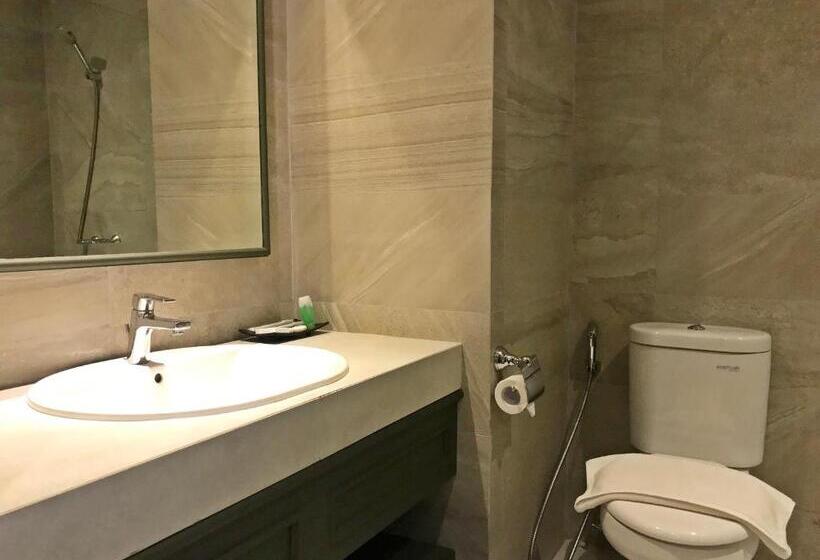 Deluxe Rum, Shalva  Jakarta