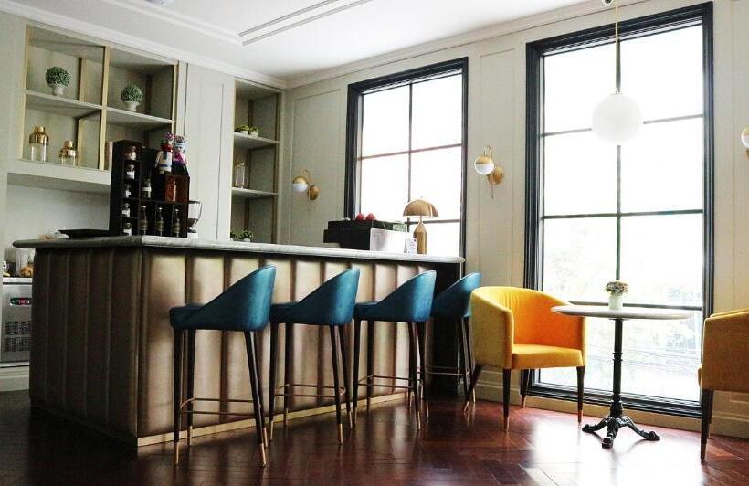 Deluxe Rum, Shalva  Jakarta