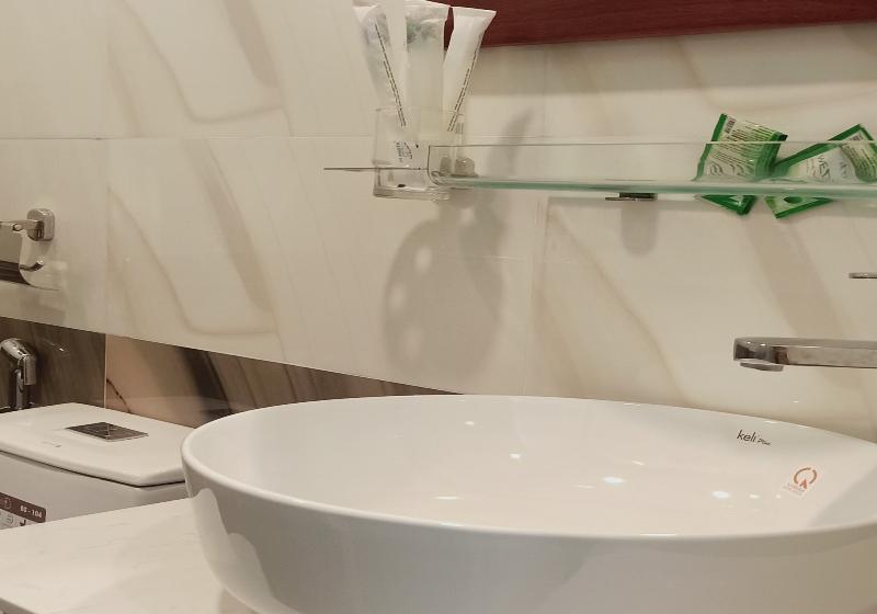 Deluxe Rum, Shalva  Jakarta