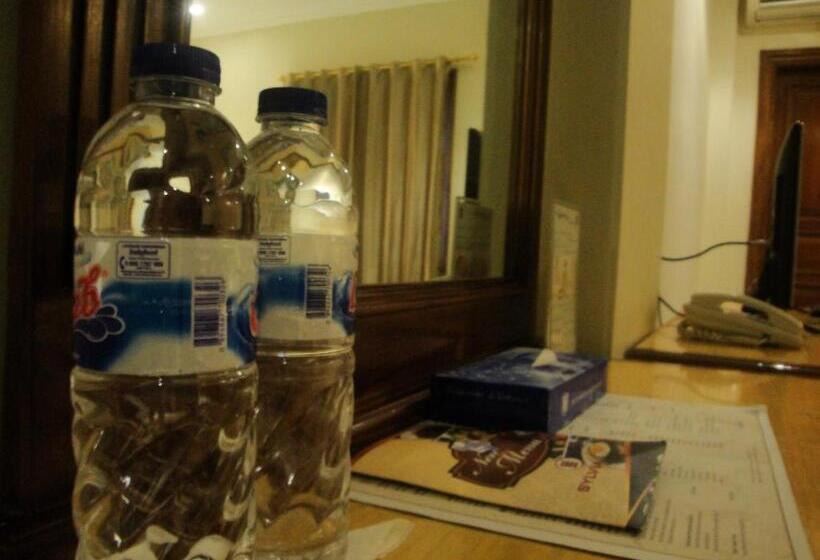 Номер Economy, Sylvia Hotel Premier Kupang