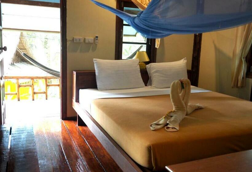 בקתה סטנדרטית, Little Eden Bungalows