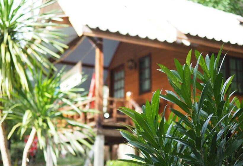 غرفة ديلوكس مزودة بشرفة, Little Eden Bungalows