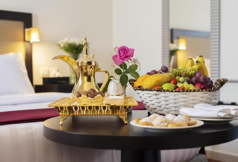 キングサイズベッドのデラックスルーム, Al Joud Boutique Hotel, Makkah