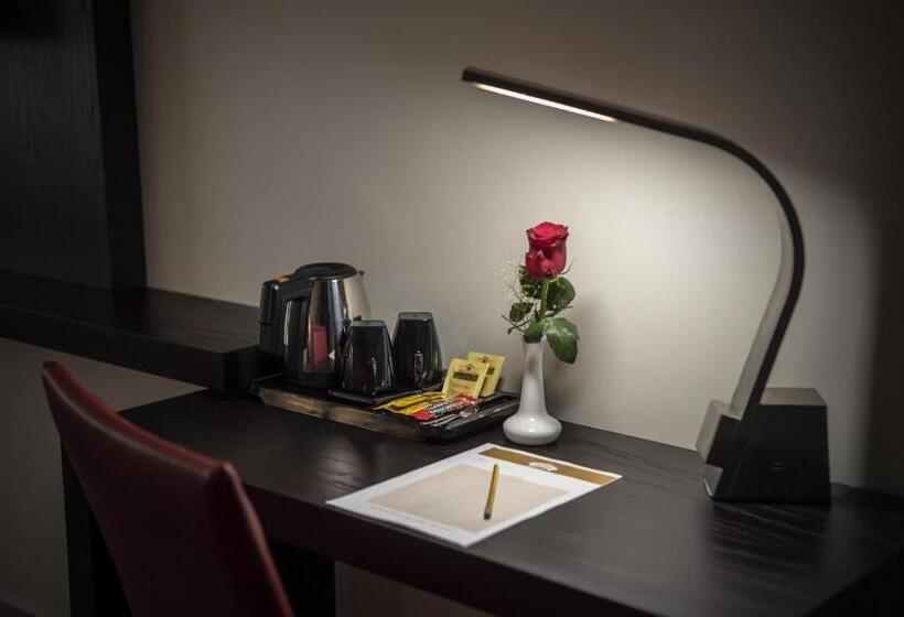 スタンダード4人部屋, Al Joud Boutique Hotel, Makkah