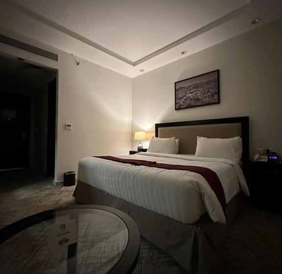 キングサイズベッドのスーペリアルーム, Al Joud Boutique Hotel, Makkah