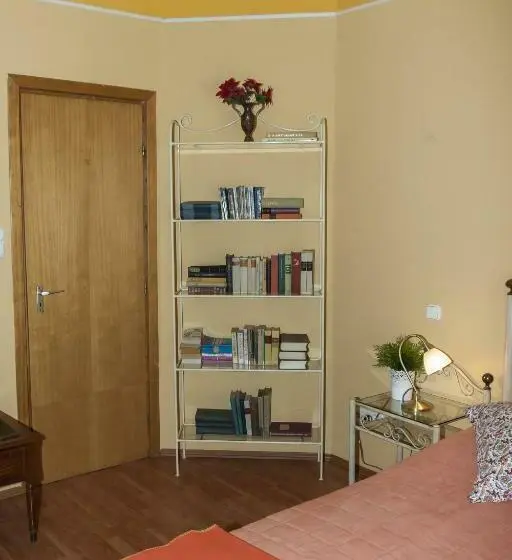 Superior Zimmer mit Balkon, Bellevue Budapest B&b