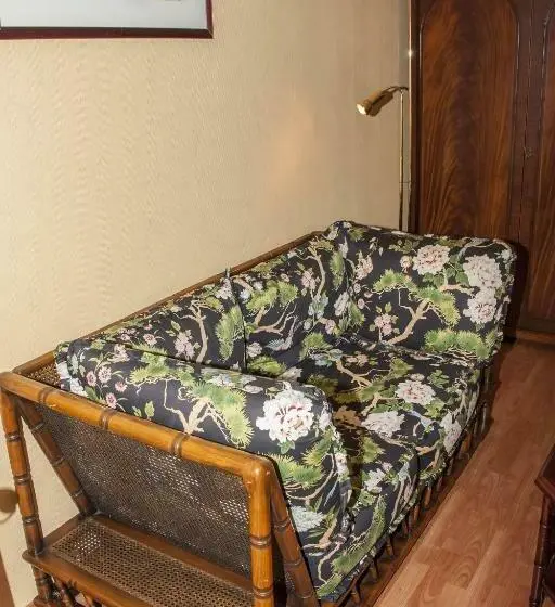 Superior Zimmer mit Balkon, Bellevue Budapest B&b