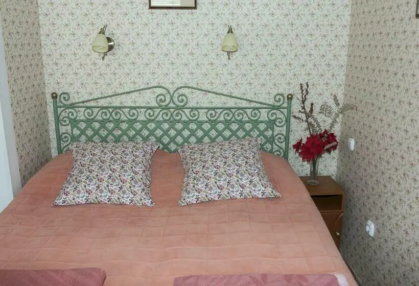 Standardzimmer mit Balkon, Bellevue Budapest B&b