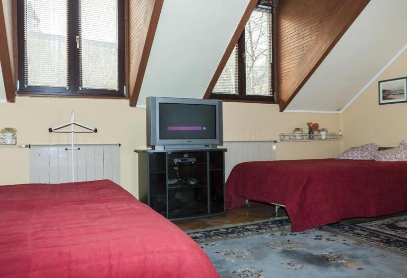 غرفة عائلية, Bellevue Budapest B&b