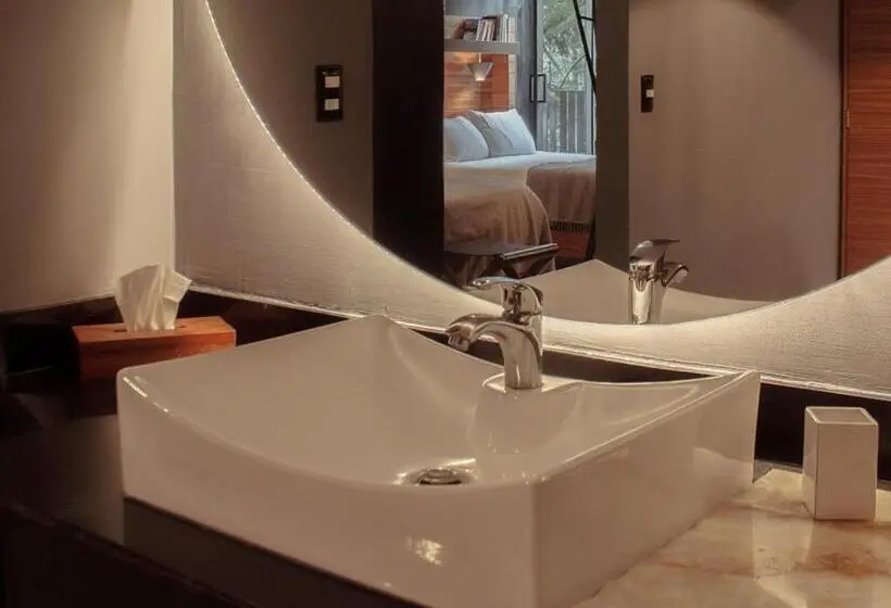 Suite with Terrace, Elena De Cobre, Leon, A Member Of Design Hotels