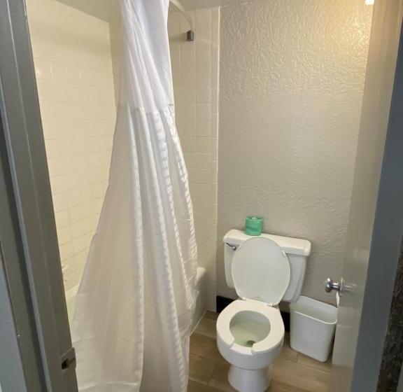 غرفة ديلوكس, Days Inn By Wyndham Fort Pierce Midtown