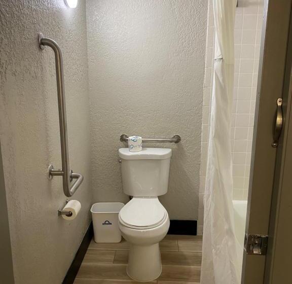 غرفة قياسية لذوى الاحتياجات الخاصة, Days Inn By Wyndham Fort Pierce Midtown