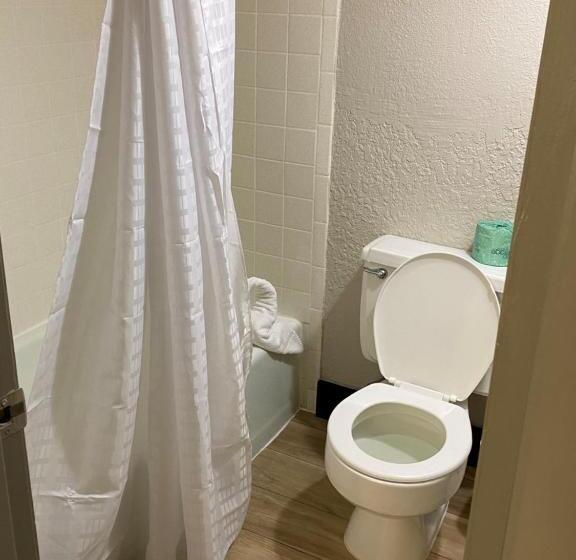 غرفة قياسية لذوى الاحتياجات الخاصة, Days Inn By Wyndham Fort Pierce Midtown