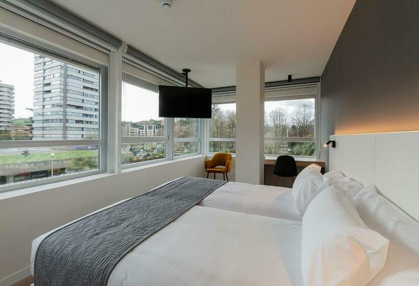 חדר סטנדרט, Distrito Oeste