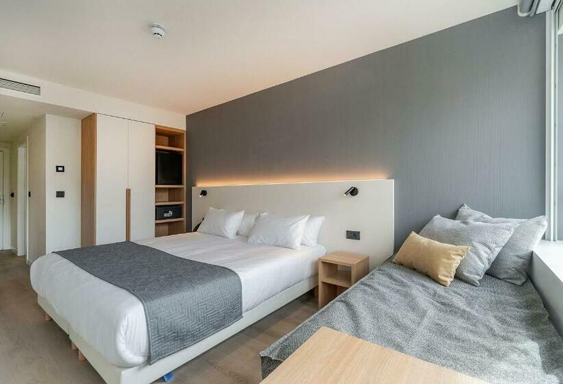 חדר סטנדרט, Distrito Oeste