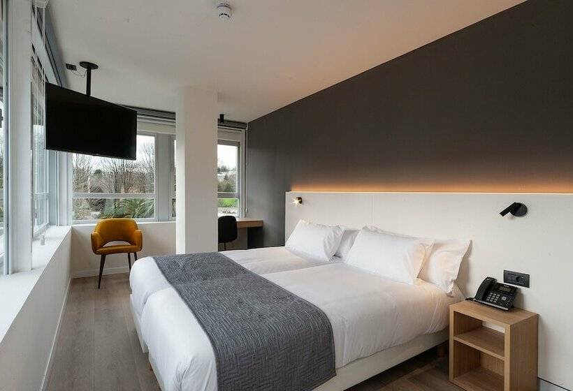 اتاق استاندارد, Distrito Oeste