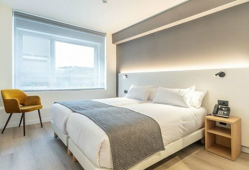 חדר סטנדרט, Distrito Oeste