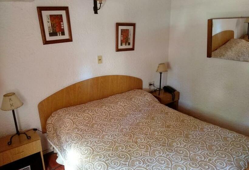 کلبه ییلاقی, El Descubrimiento Resort Club