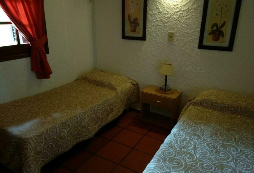 کلبه ییلاقی, El Descubrimiento Resort Club