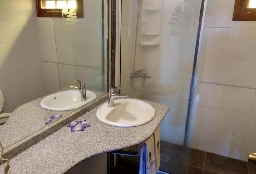 کلبه ییلاقی سوپریور یک خوابه, El Descubrimiento Resort Club