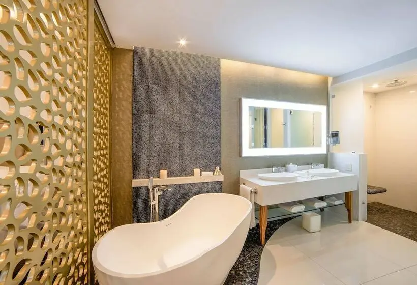 キングサイズベッドのジュニアスイート, Garza Blanca Resort & Spa Los Cabos