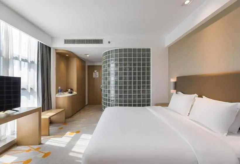 キングサイズベッドのスタンダードルーム, Holiday Inn Express   Liuyang Development Zone, An Ihg