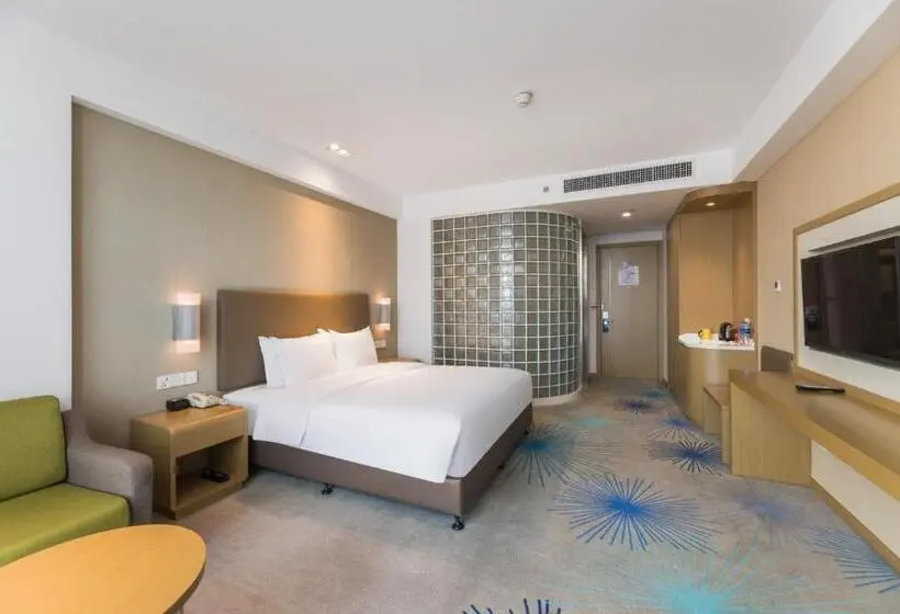 キングサイズベッドのスタンダードルーム, Holiday Inn Express   Liuyang Development Zone, An Ihg
